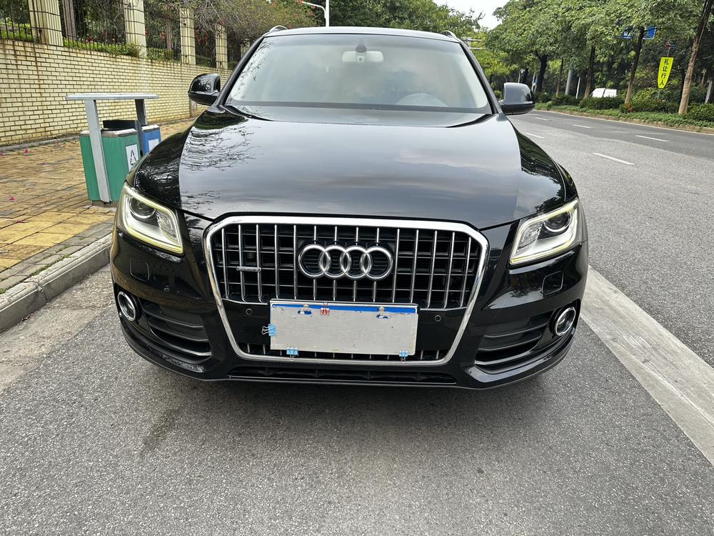 Audi Audi Q5