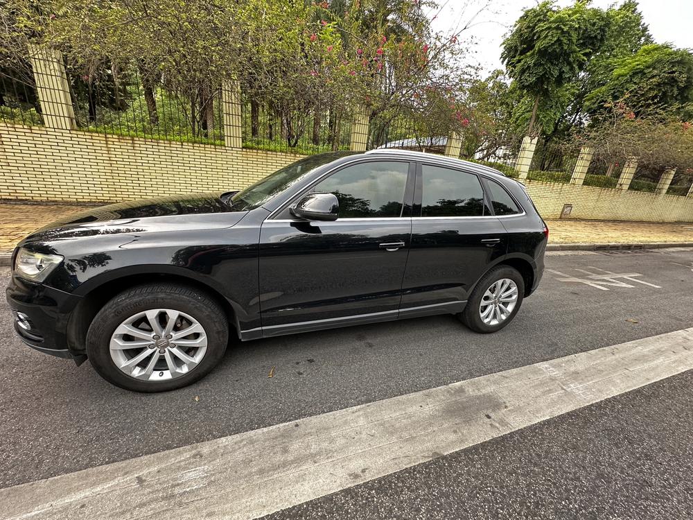 Audi Audi Q5
