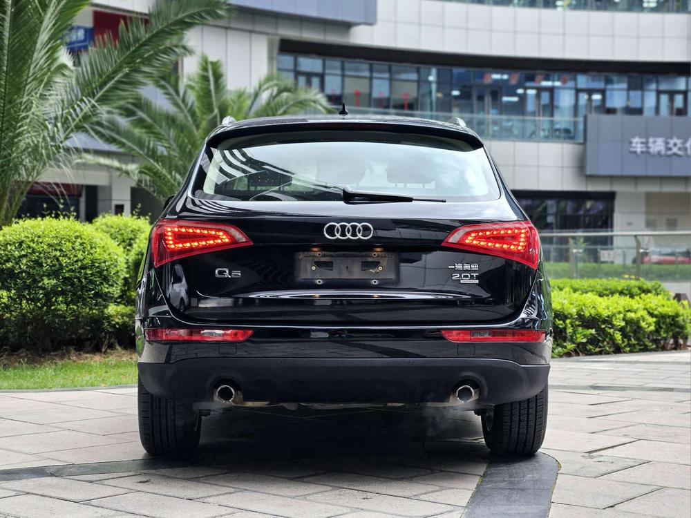 Audi Audi Q5