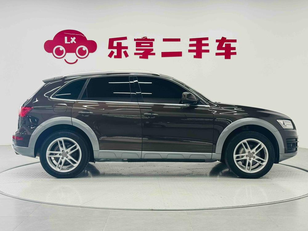 Audi Audi Q5