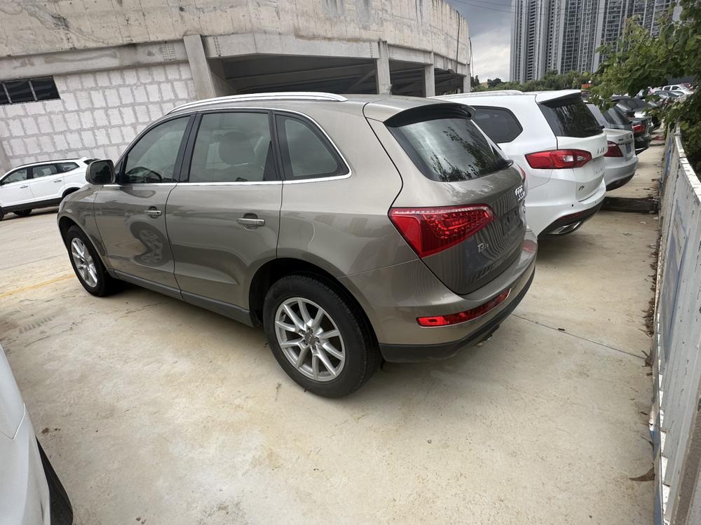 Audi Audi Q5
