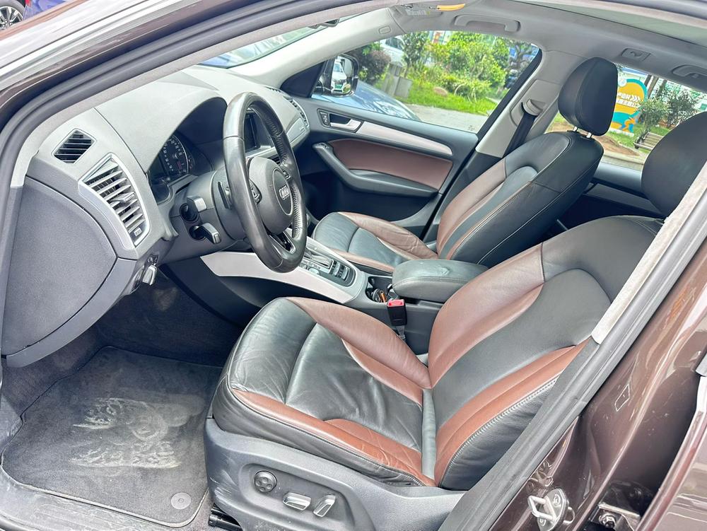 Audi Audi Q5