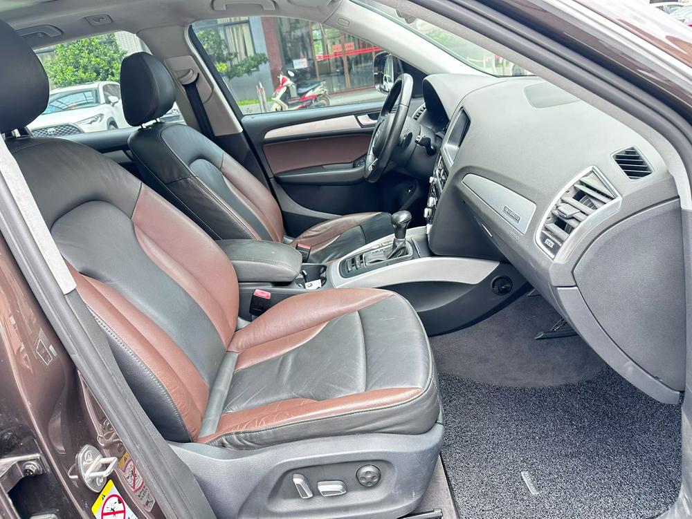 Audi Audi Q5