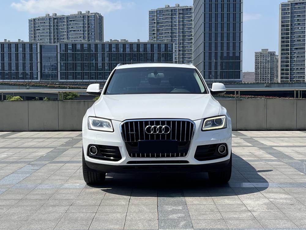 Audi Audi Q5