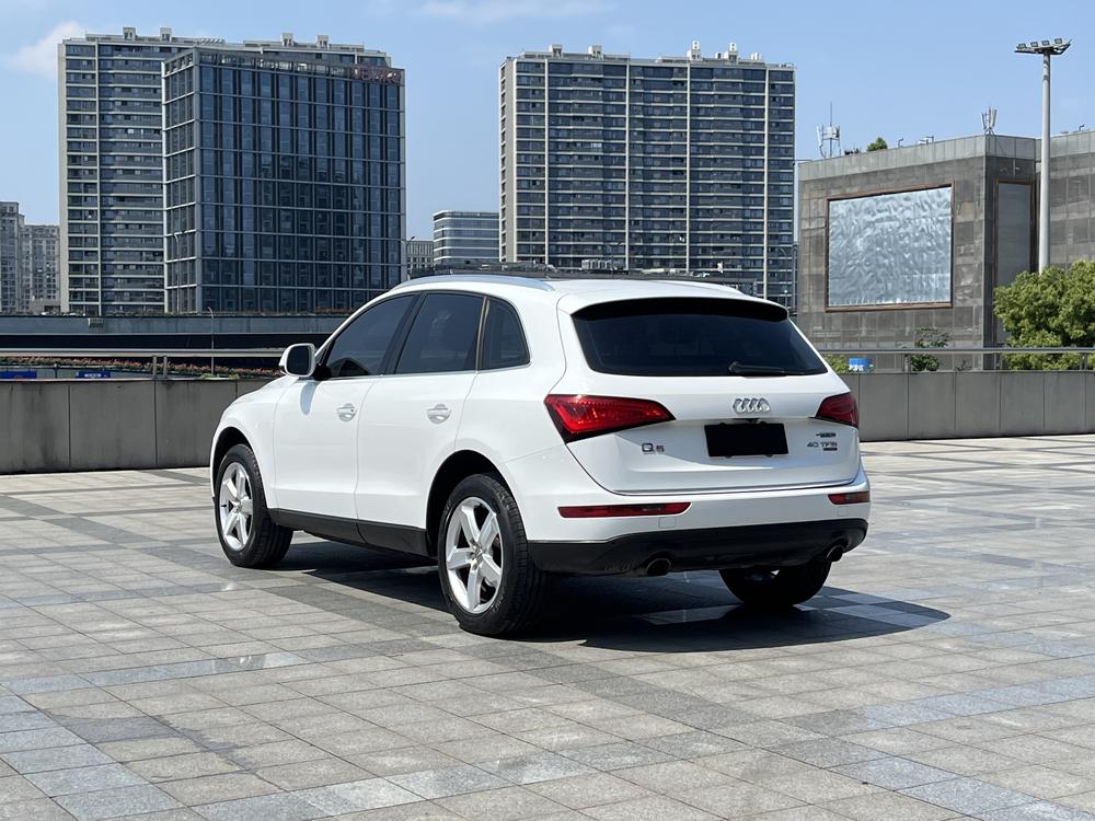 Audi Audi Q5