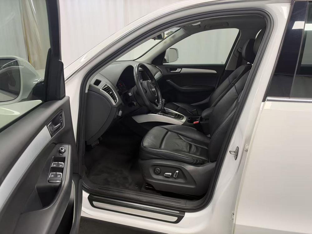 Audi Audi Q5