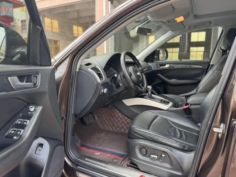 Audi Audi Q5