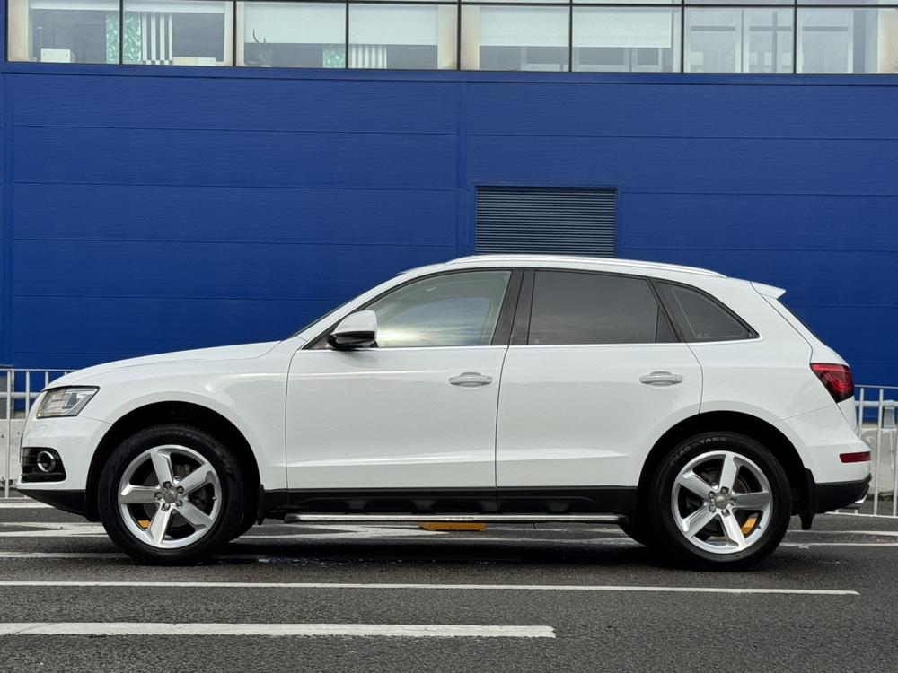 Audi Audi Q5
