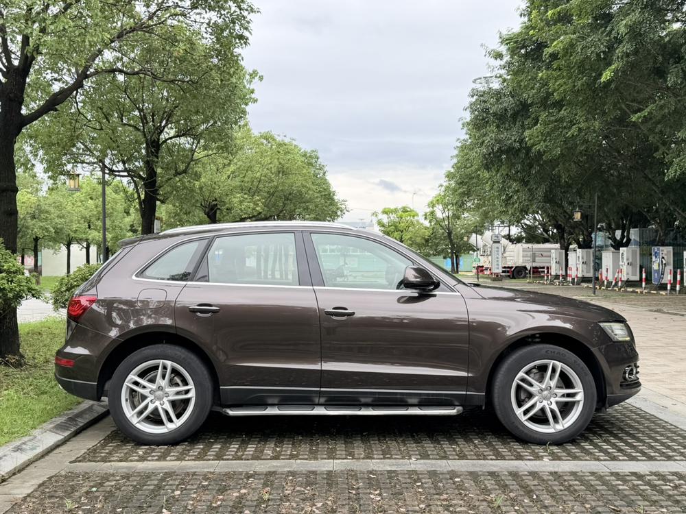 Audi Audi Q5
