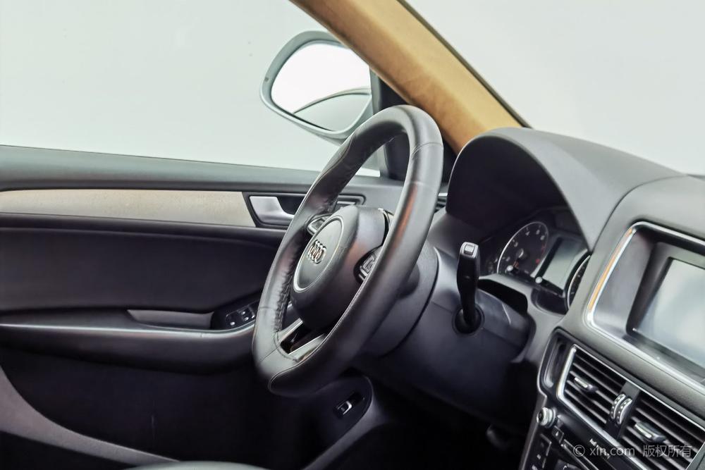 Audi Audi Q5