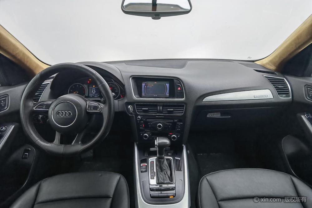 Audi Audi Q5
