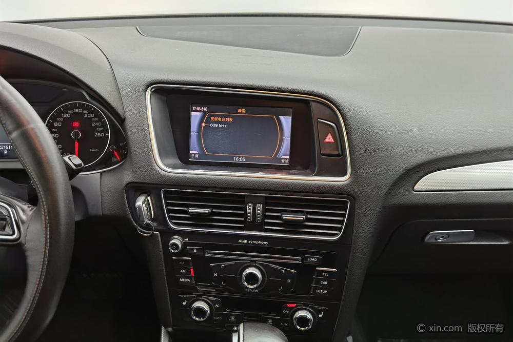Audi Audi Q5