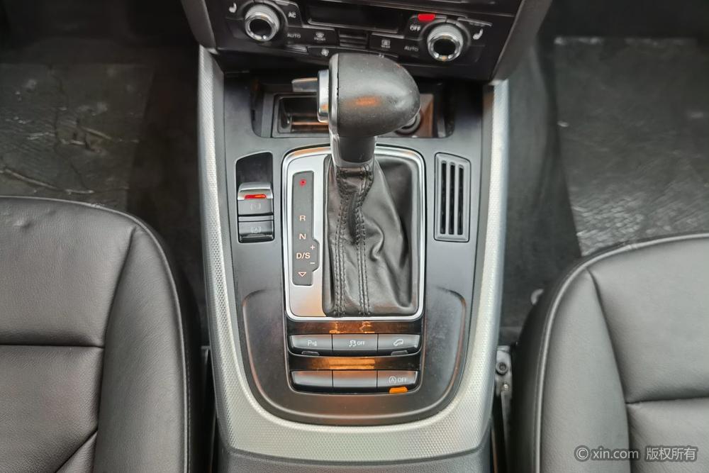 Audi Audi Q5