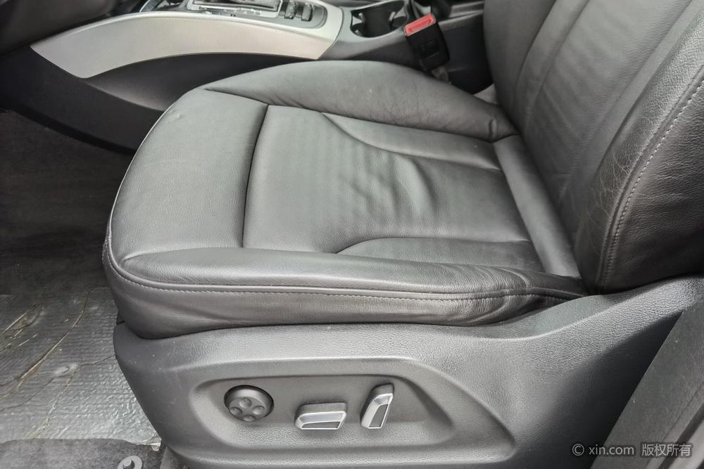 Audi Audi Q5