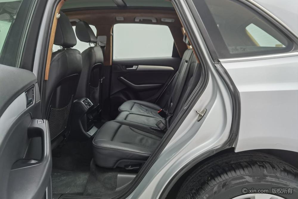 Audi Audi Q5