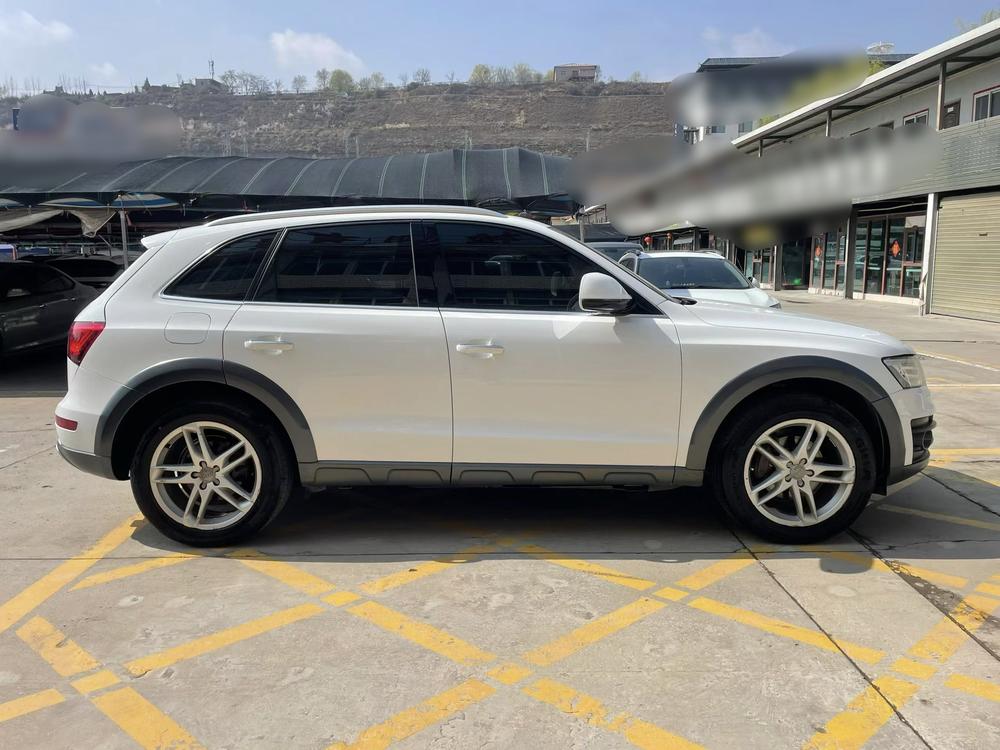 Audi Audi Q5