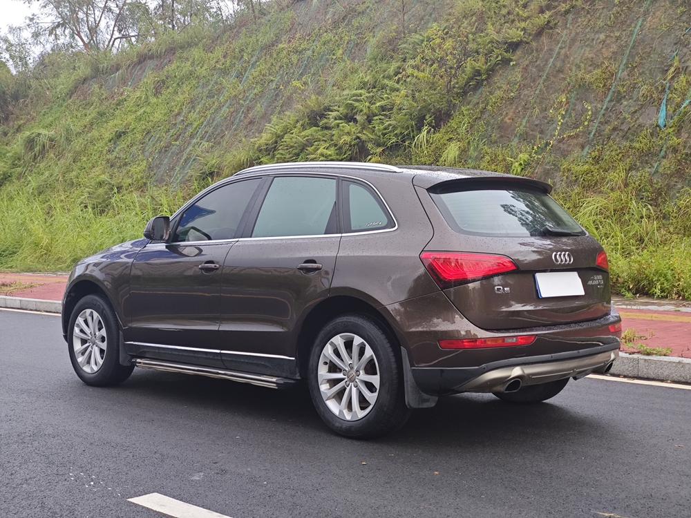 Audi Audi Q5
