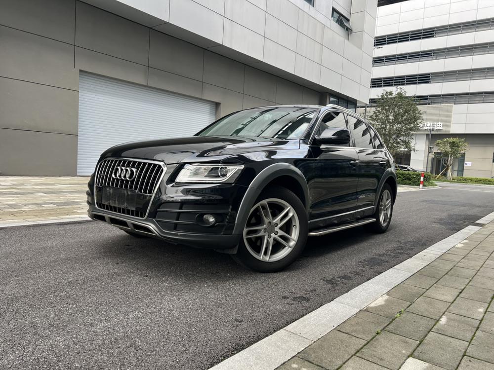 Audi Audi Q5