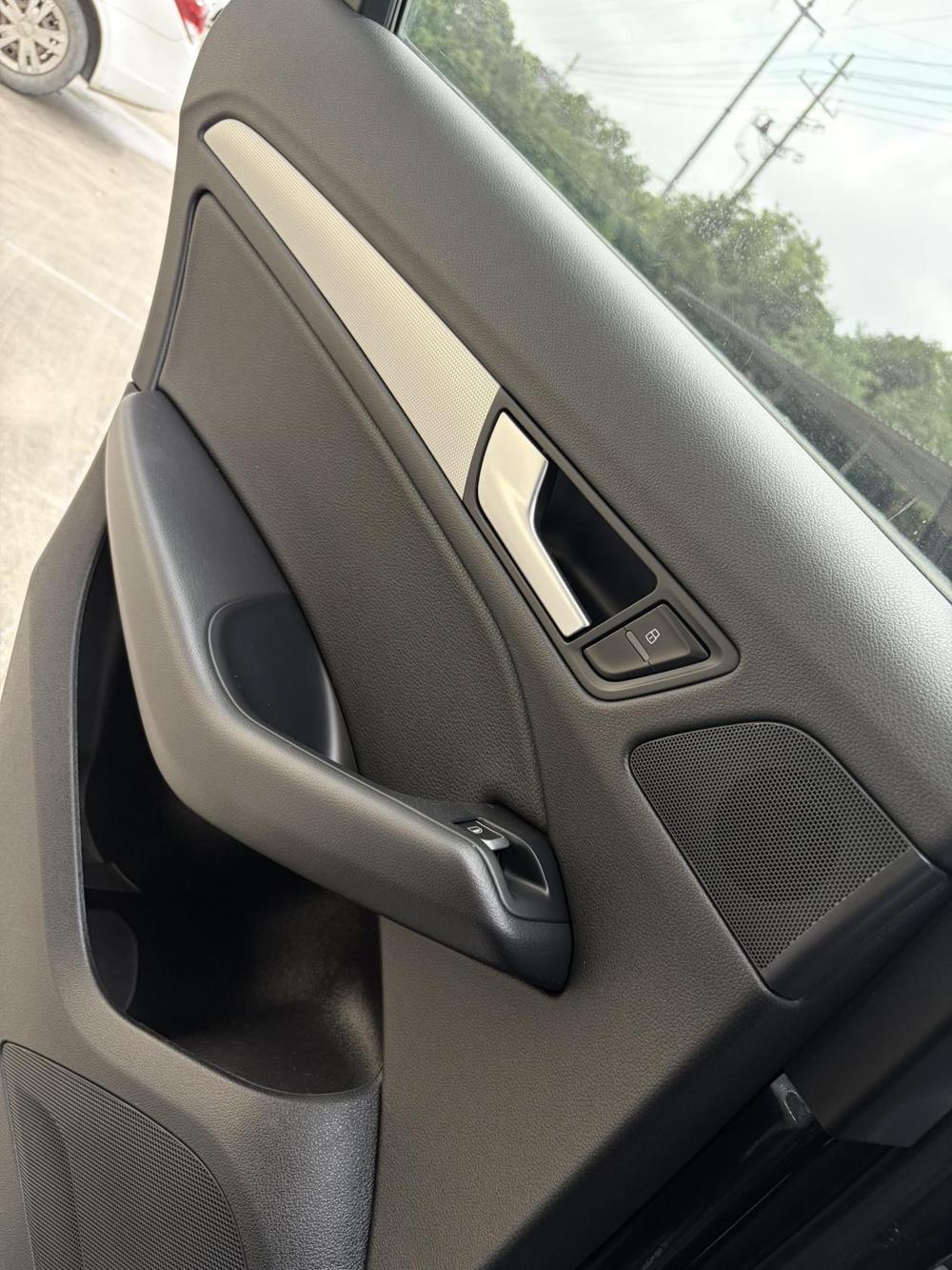 Audi Audi Q5
