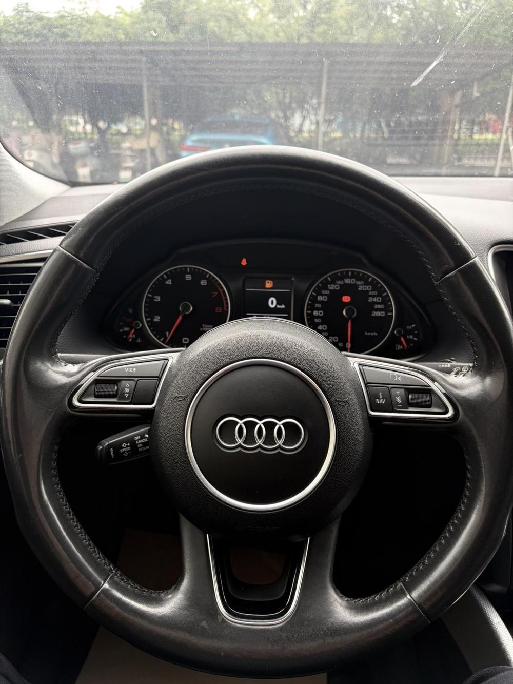 Audi Audi Q5