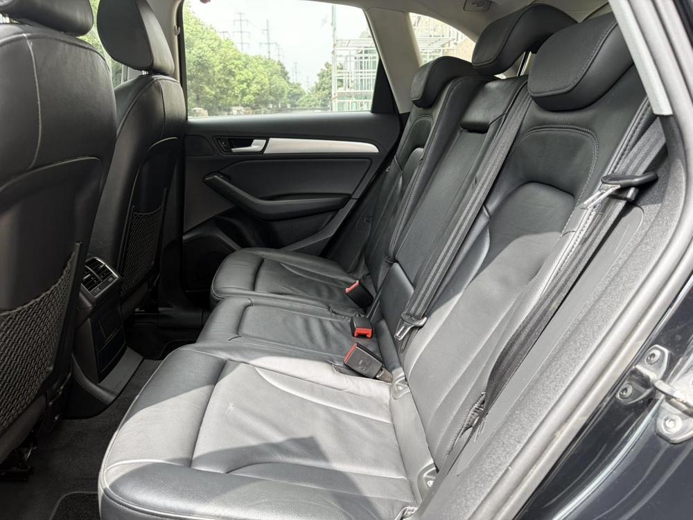 Audi Audi Q5