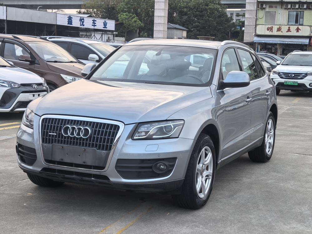 Audi Audi Q5