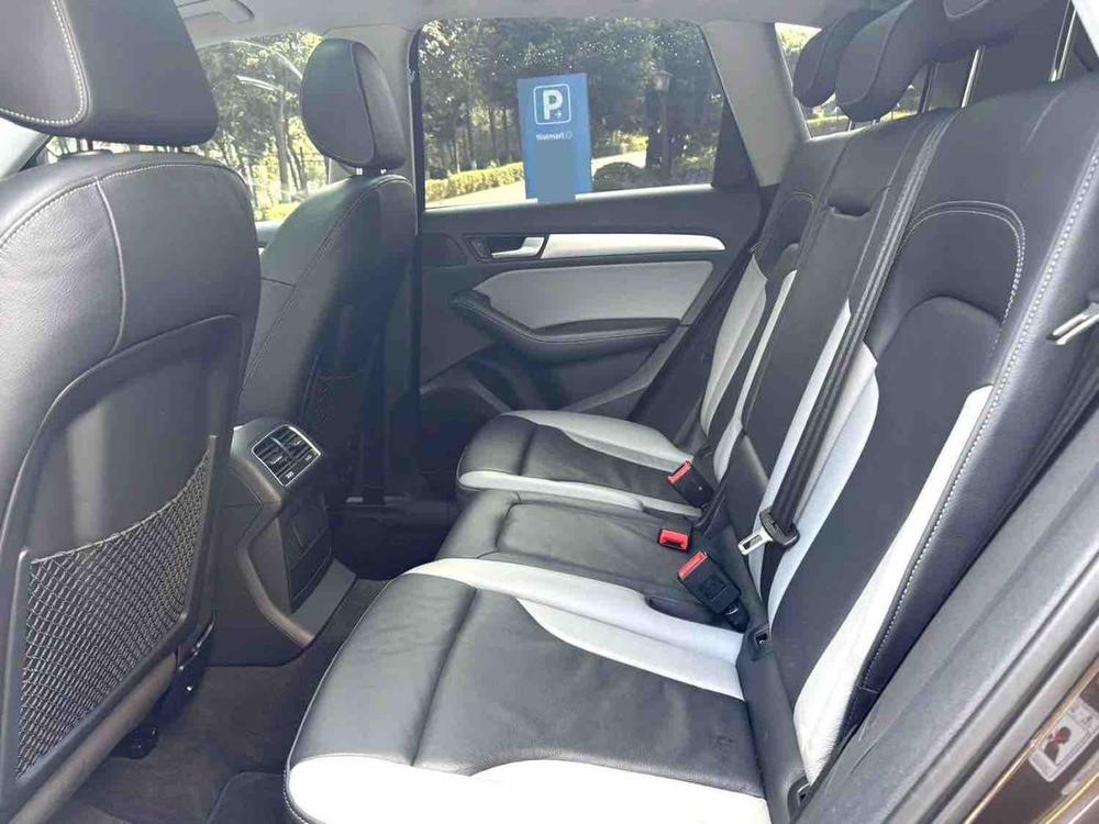 Audi Audi Q5