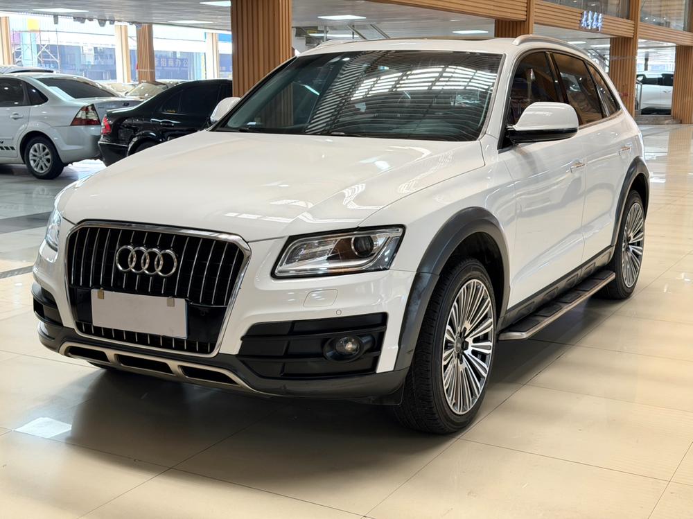 Audi Audi Q5