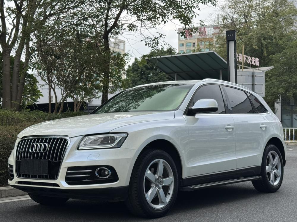 Audi Audi Q5