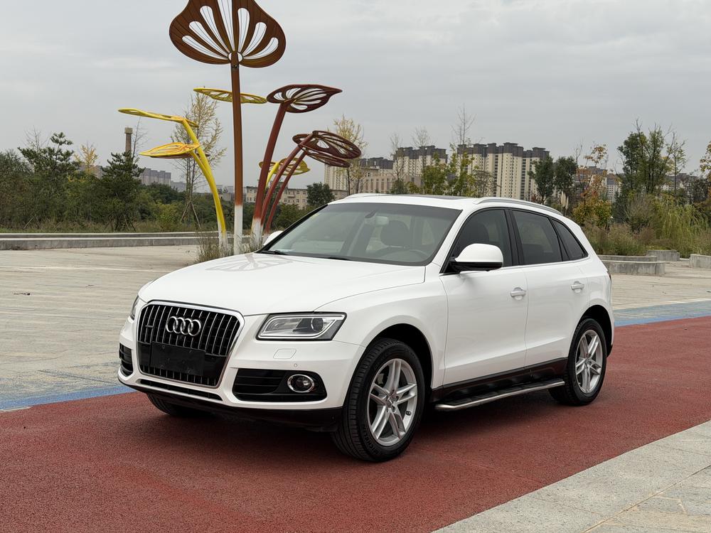 Audi Audi Q5