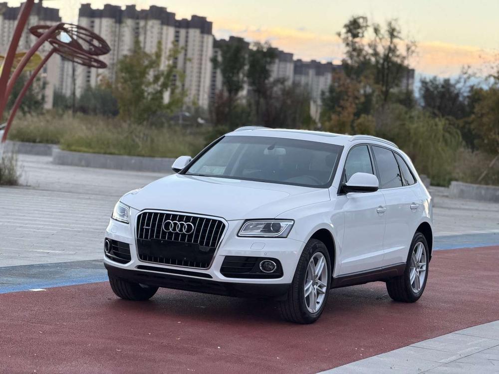 Audi Audi Q5