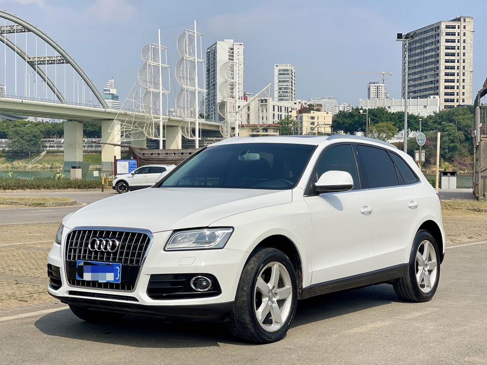 Audi Audi Q5