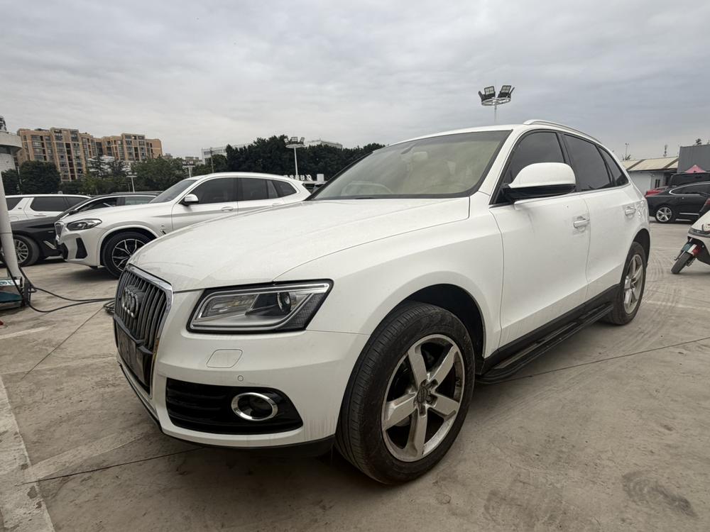 Audi Audi Q5