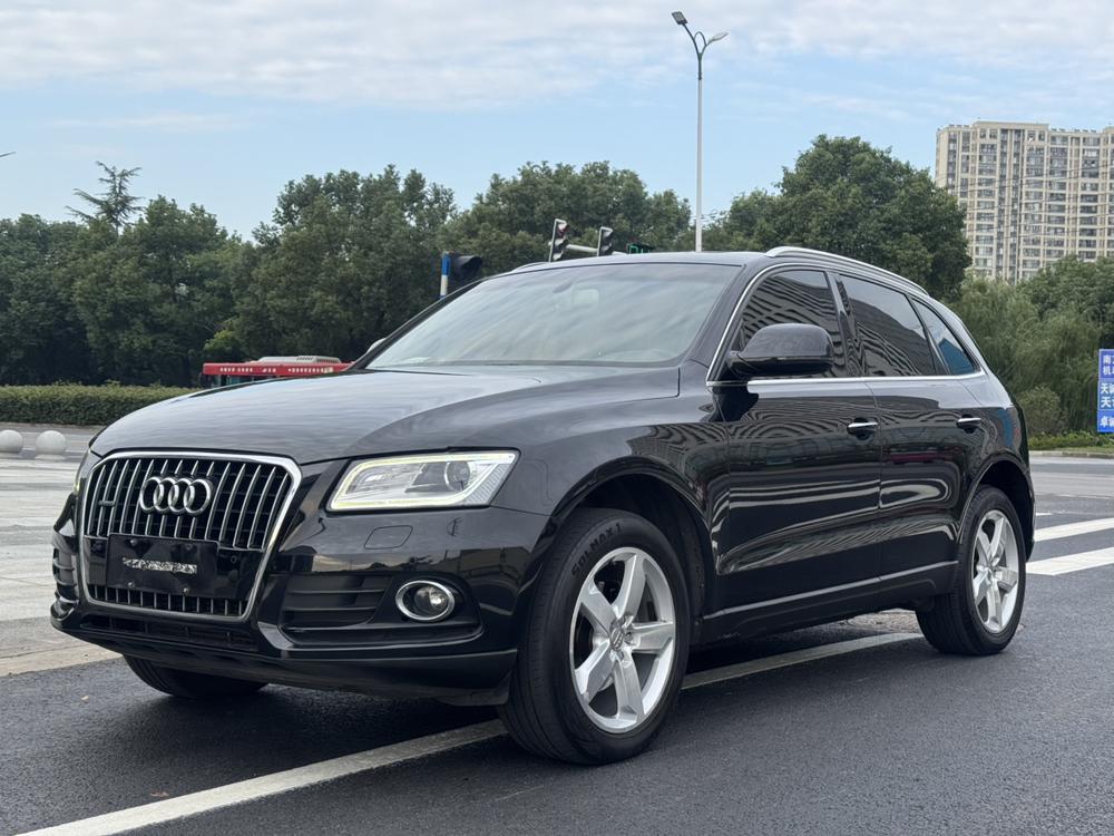 Audi Audi Q5