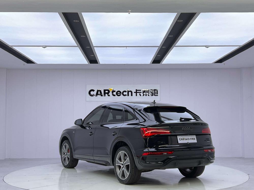 Audi Audi Q5L Sportback
