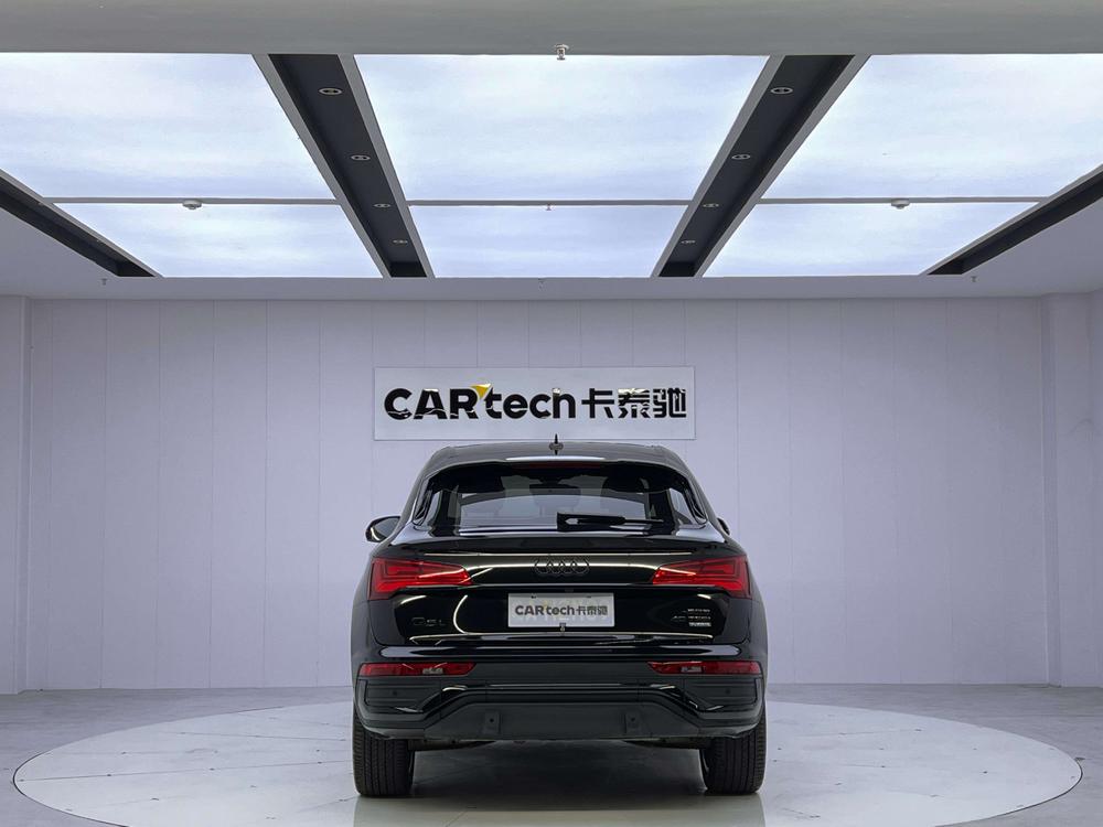 Audi Audi Q5L Sportback