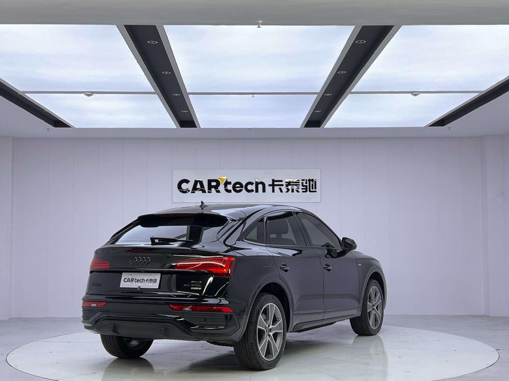 Audi Audi Q5L Sportback