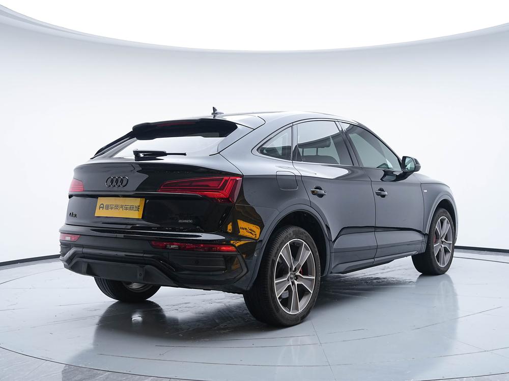 Audi Audi Q5L Sportback