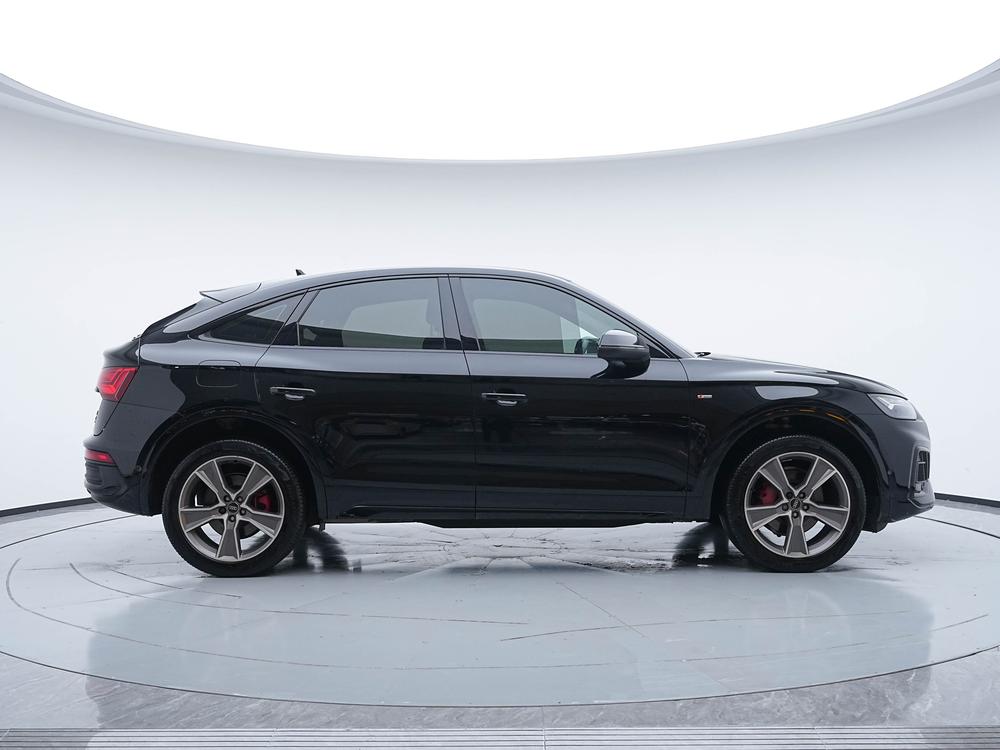 Audi Audi Q5L Sportback