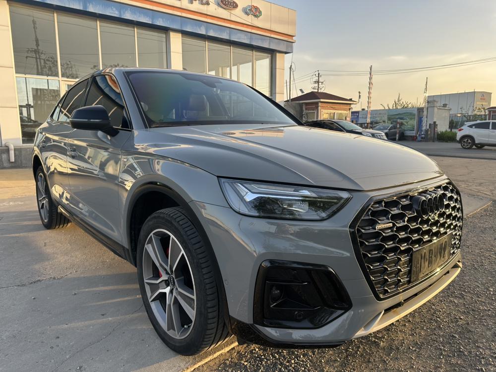 Audi Audi Q5L Sportback
