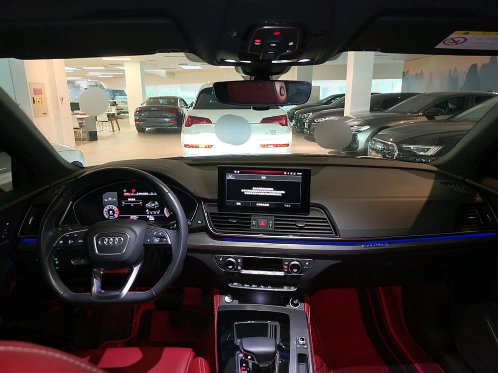 Audi Audi Q5L Sportback