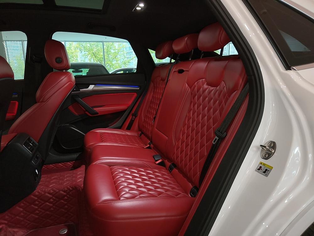 Audi Audi Q5L Sportback
