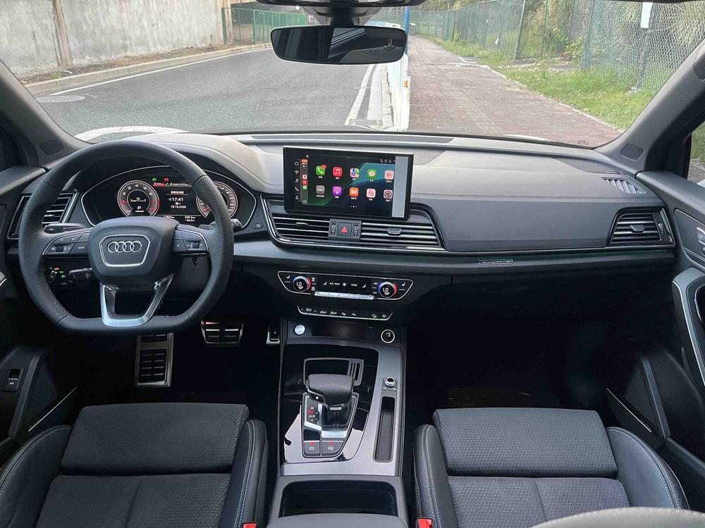 Audi Audi Q5L Sportback