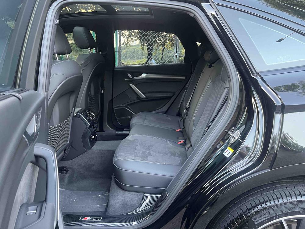 Audi Audi Q5L Sportback