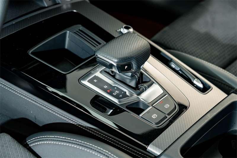Audi Audi Q5L Sportback