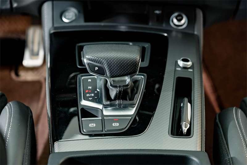 Audi Audi Q5L Sportback