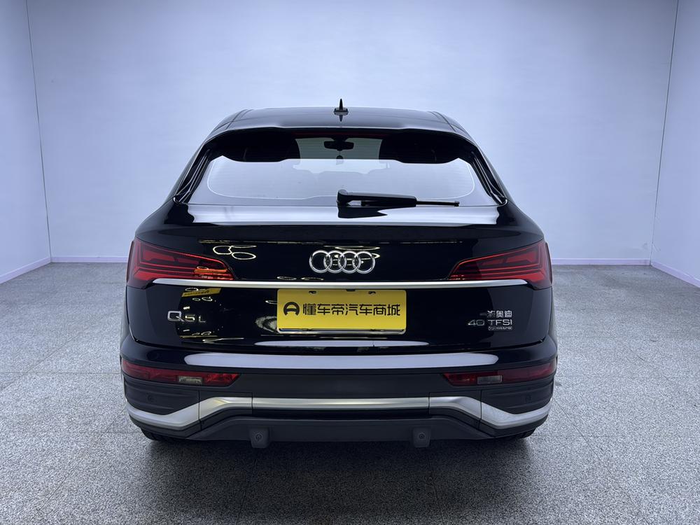 Audi Audi Q5L Sportback