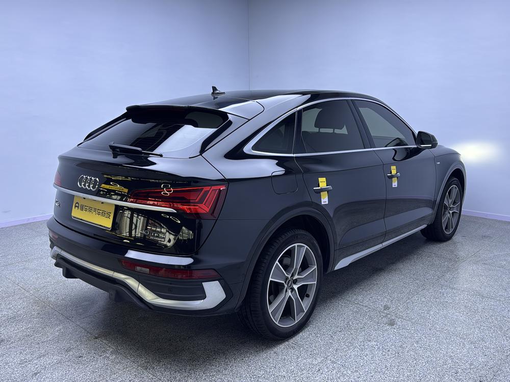 Audi Audi Q5L Sportback