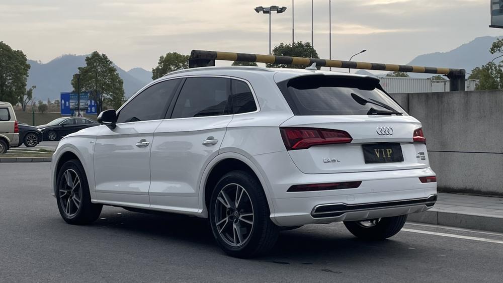 Audi Audi Q5L