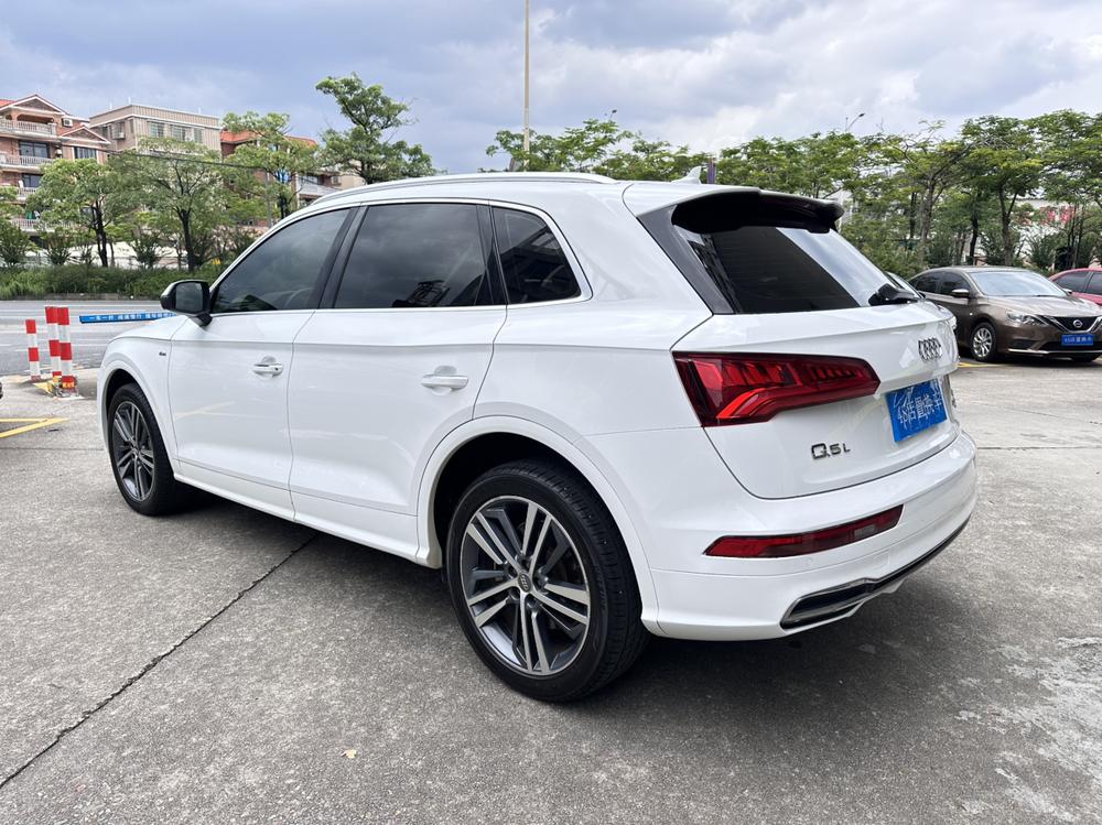 Audi Audi Q5L
